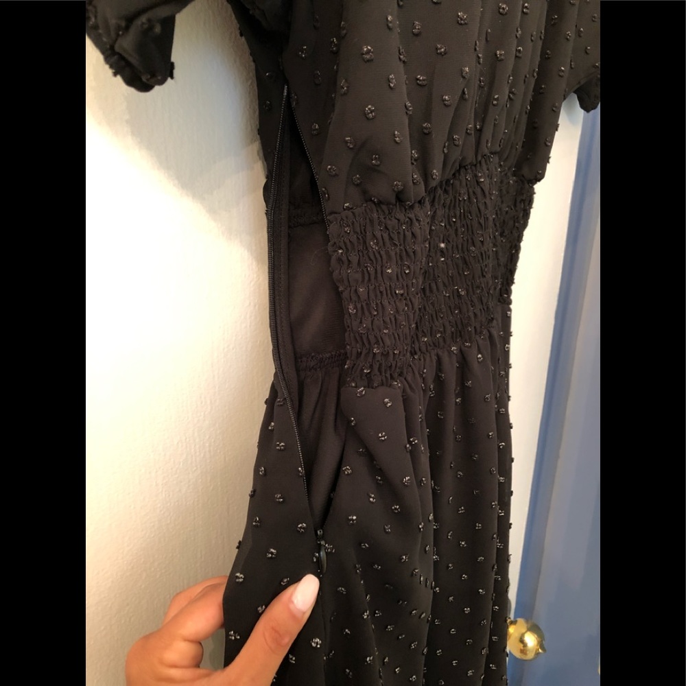 Black Dress - Picture 6 of 9